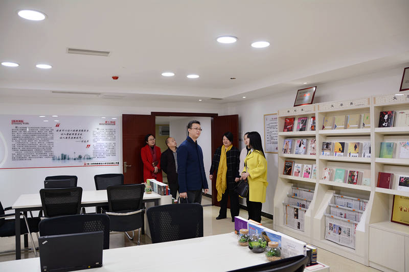 1481011208684666.jpg DSC_9251.JPG