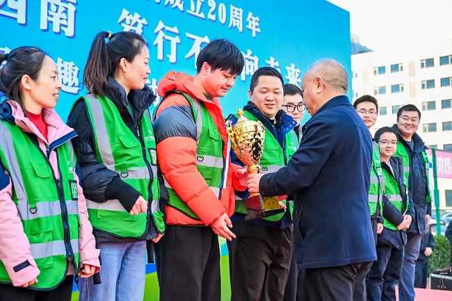 1735657320845336.jpg 77.jpg