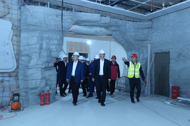 1739516990438391.jpg 3.jpg