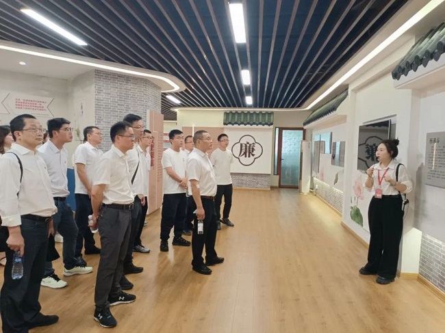 1750149586924988.jpg 3.jpg